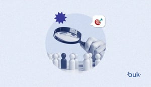 Modelo de currículo profissional com seções essenciais para candidatos.